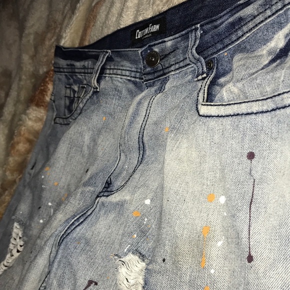 (Selling pants with paint comes like that) - Picture 2 of 3